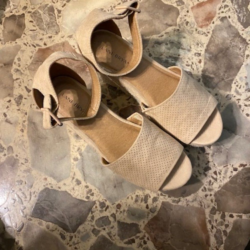 Lane Bryant Tan Espadrilles Wedge sandals, size 7W